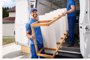 كيف يتم نقل الأثاث الأنتيكا بدون تلف في الرياض