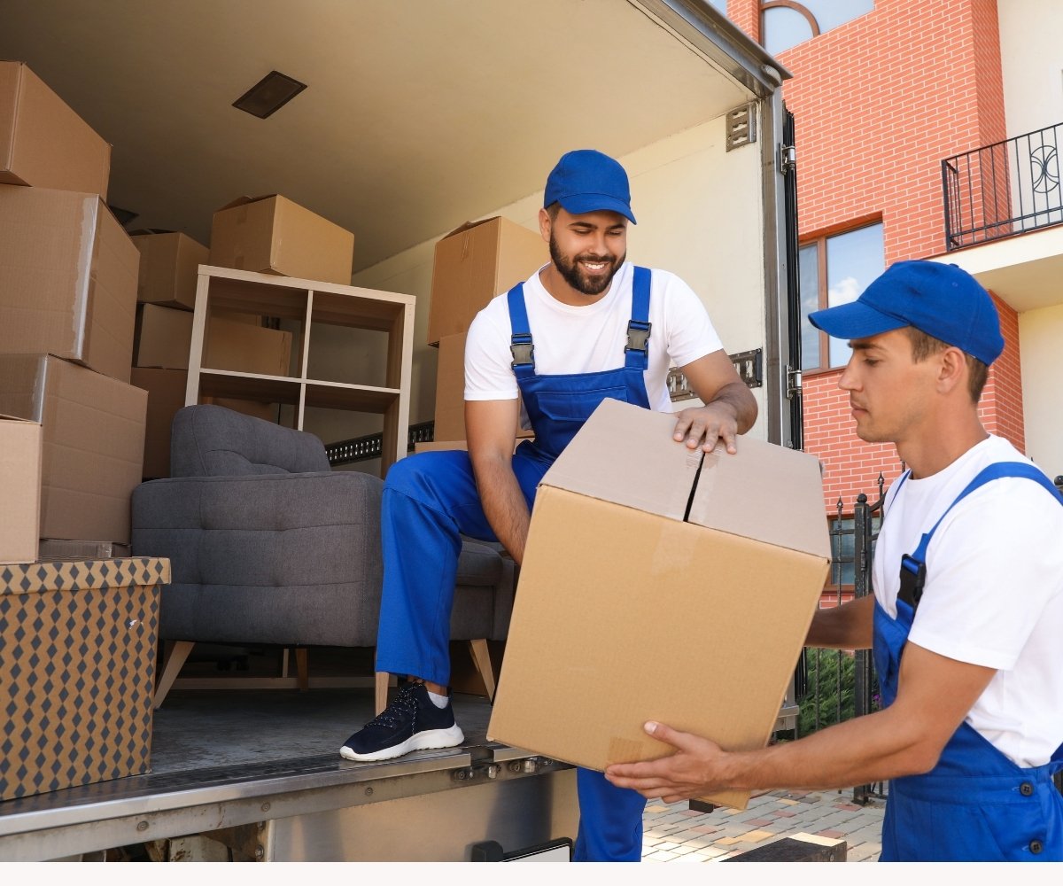 Arabic Majlis Furniture Moving in Riyadh