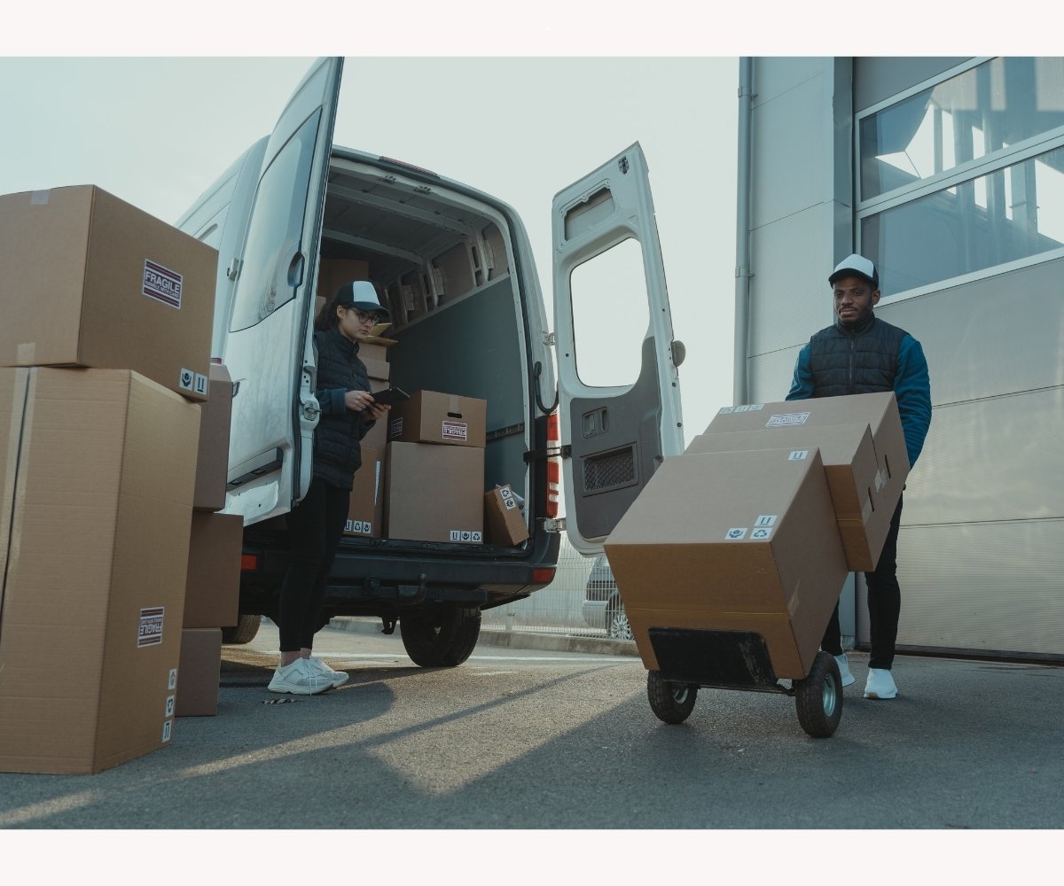 نقل الأثاث داخل الرياض بدون تلف